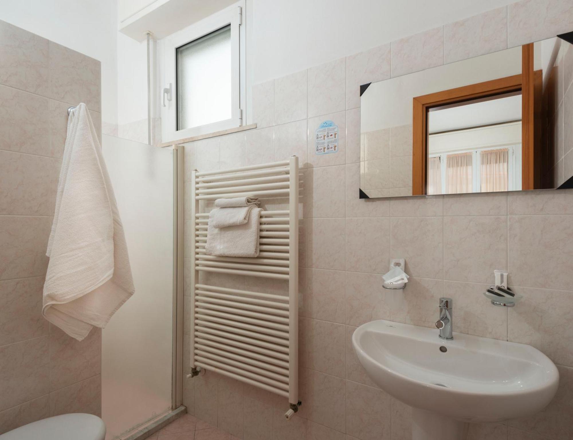 Hotel Petrarca Rimini Luaran gambar