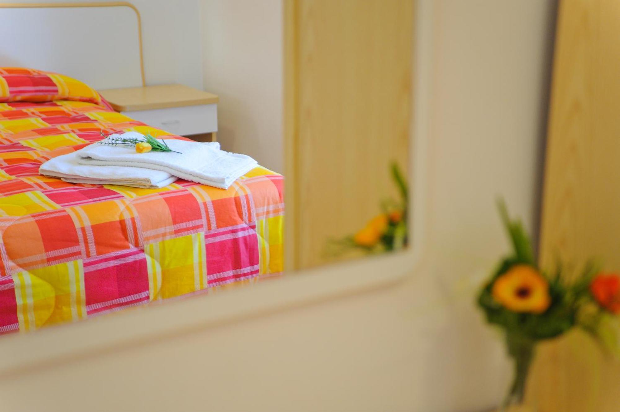 Hotel Petrarca Rimini Luaran gambar